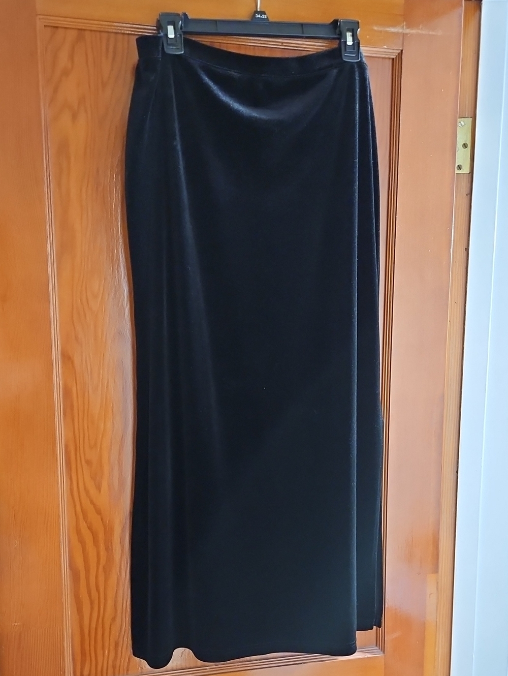 Islander Stretchy Black Velvet Velour Maxi Skirt with Side Slit Size Large EUC